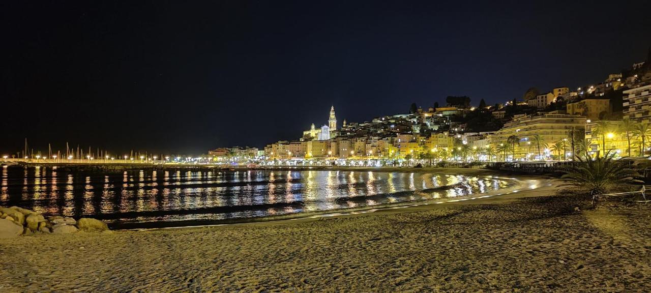 Menton Bord De Mer Studio Calme Avec Balcon, Ascenseur, Climatisation, Ideal Location Quiet Near Sea, Balcony, Elevator, Ac エクステリア 写真
